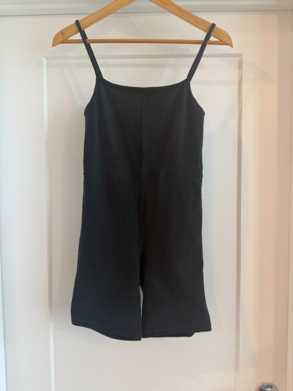 AUTOMET Black Spaghetti Strap Unitard Romper Workout Jumpsuit Women’s Small